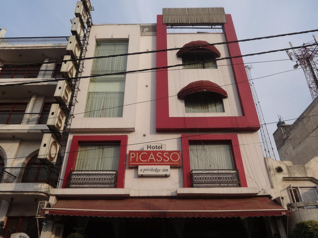 Hotel Picasso Delhi  Exterior foto