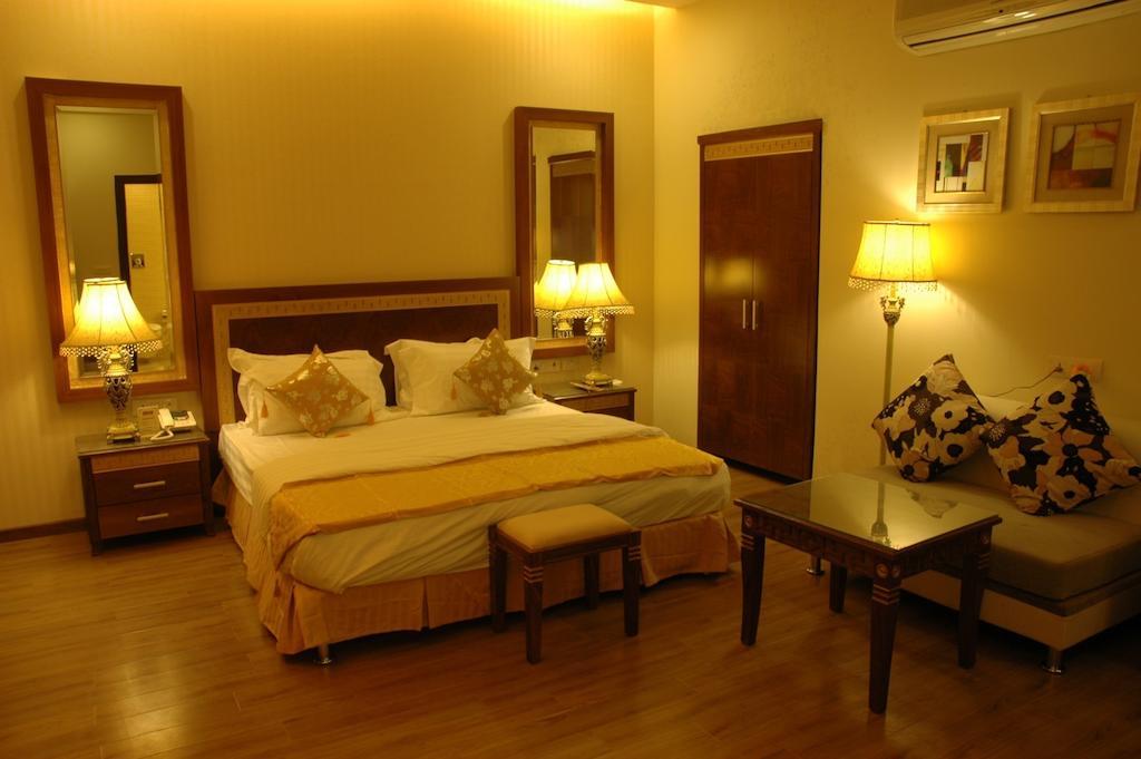 Hotel Picasso Delhi  Habitación foto