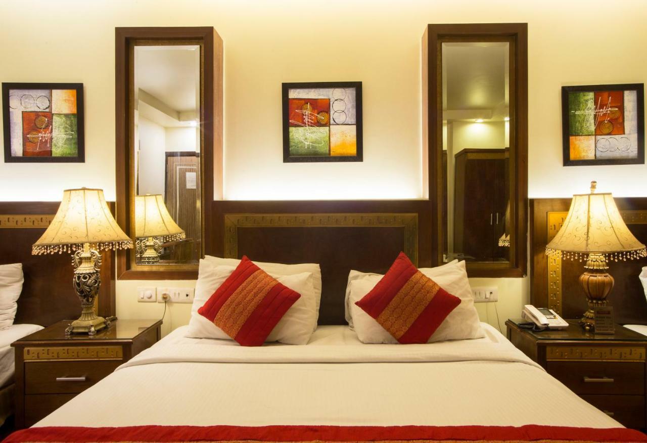 Hotel Picasso Delhi  Exterior foto
